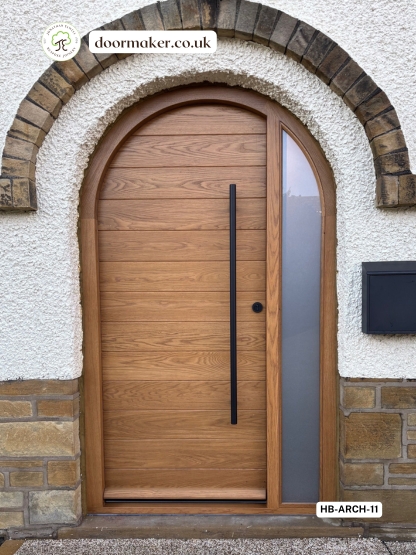 contemporary arched door and sidelight made from european oak